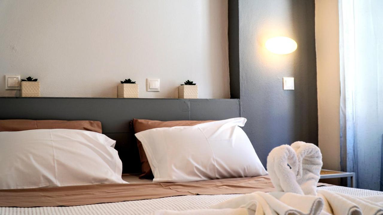 Cozy Apartments In Symi Center ภายนอก รูปภาพ