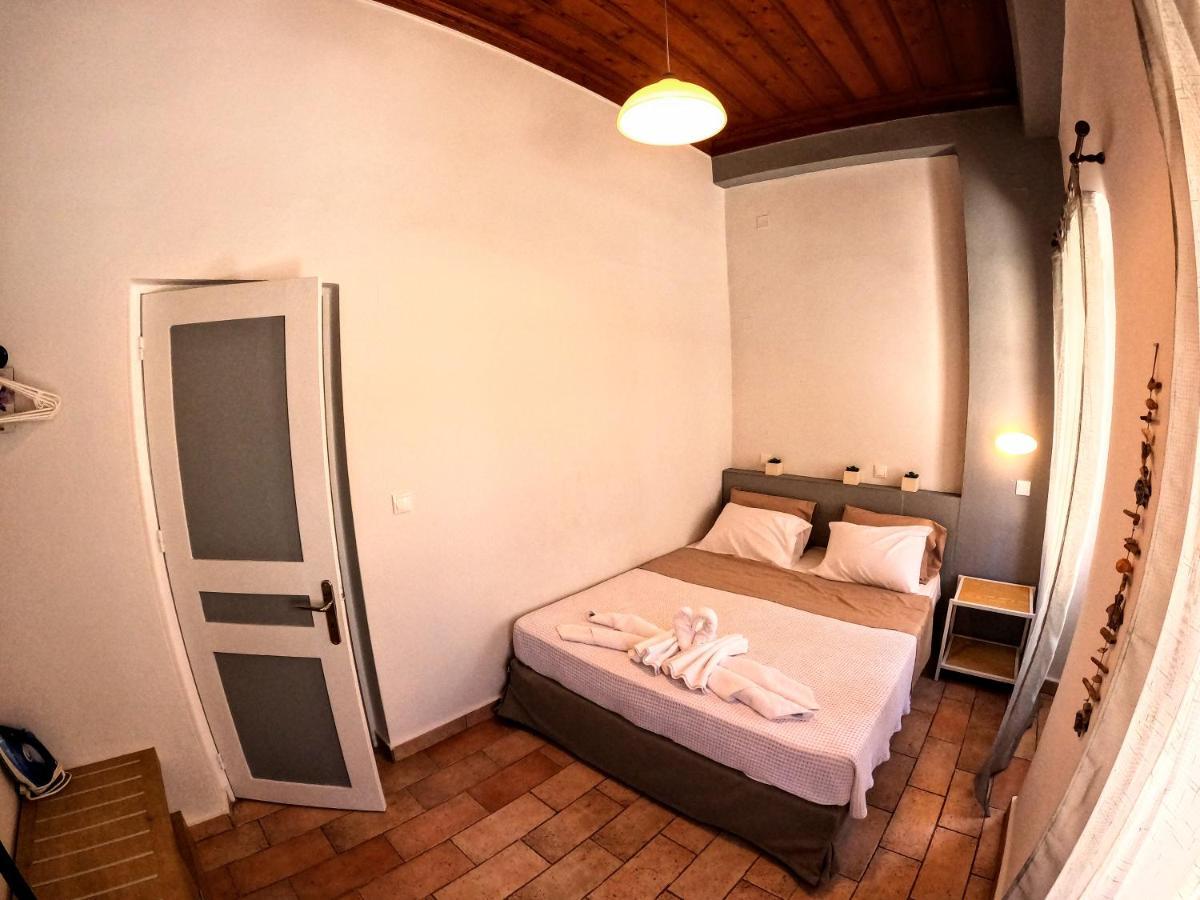 Cozy Apartments In Symi Center ภายนอก รูปภาพ